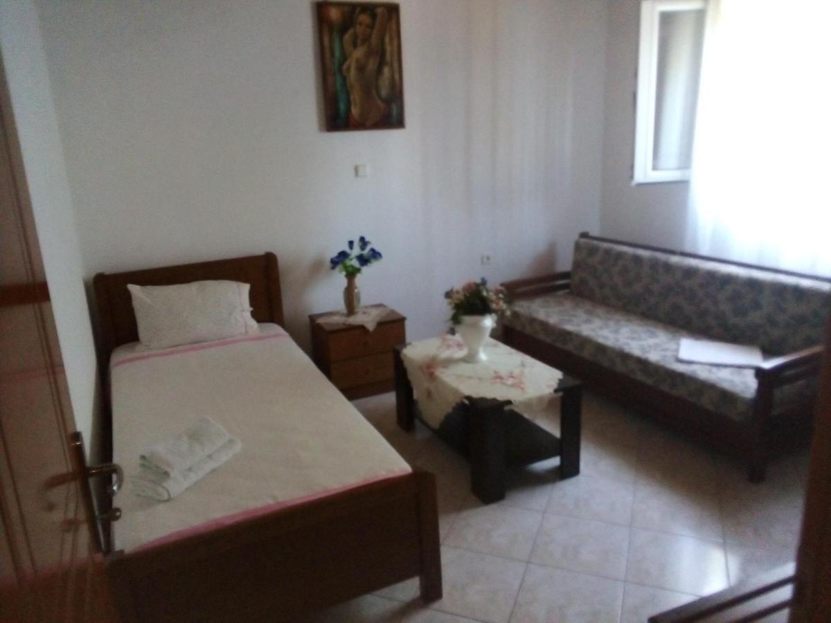 Studios Kostas & Despina Λυδία Εξωτερικό φωτογραφία