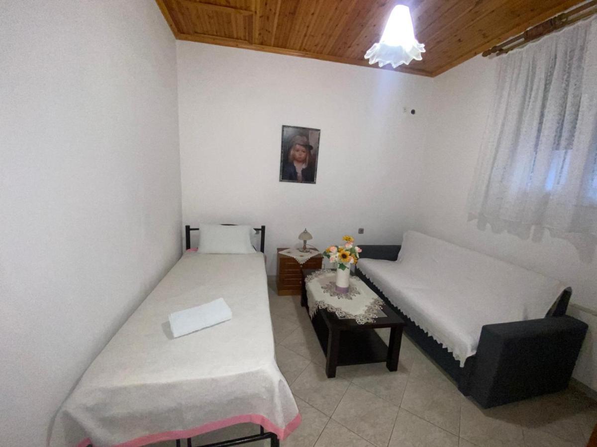 Studios Kostas & Despina Λυδία Εξωτερικό φωτογραφία
