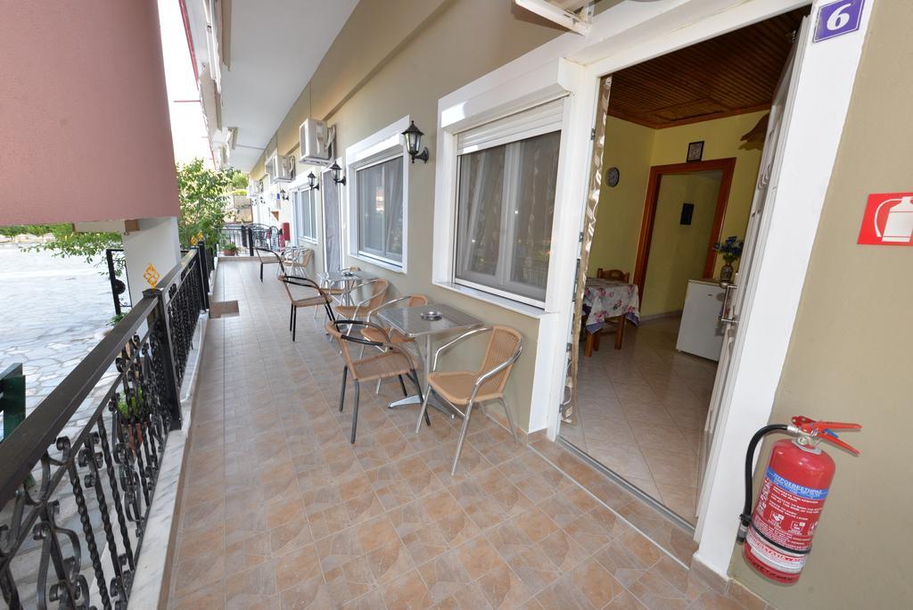 Studios Kostas & Despina Λυδία Εξωτερικό φωτογραφία
